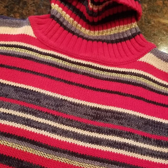 Tiara International red, blue, white striped sweater with some gold threading S - Picture 7 of 8